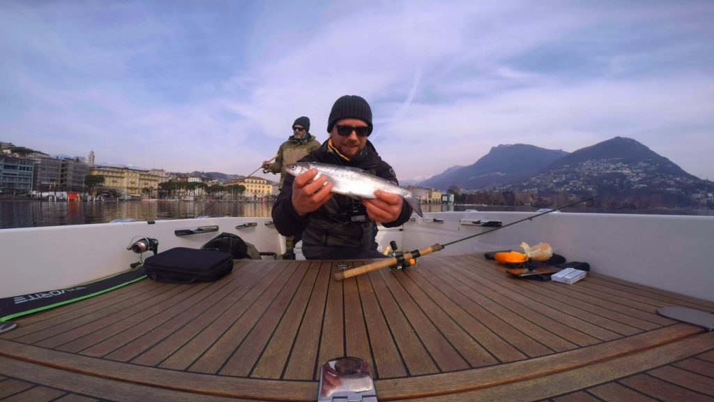 A COREGONI NEL GOLFO DI LUGANO