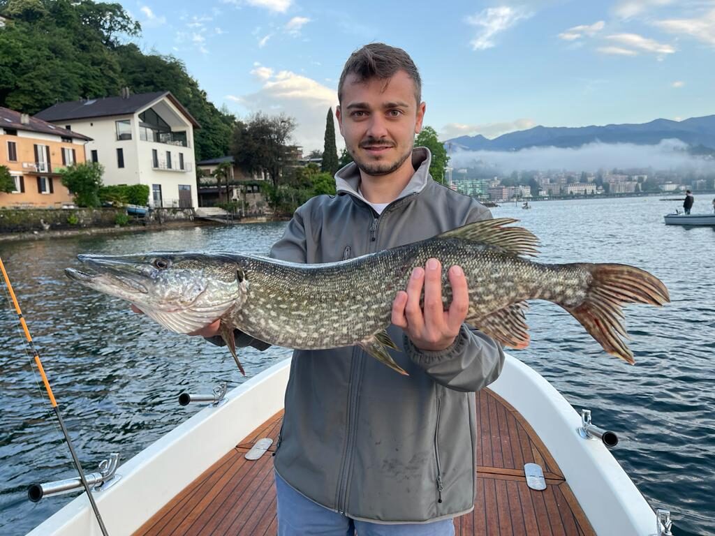 Lucci a Soft Baits sul Ceresio